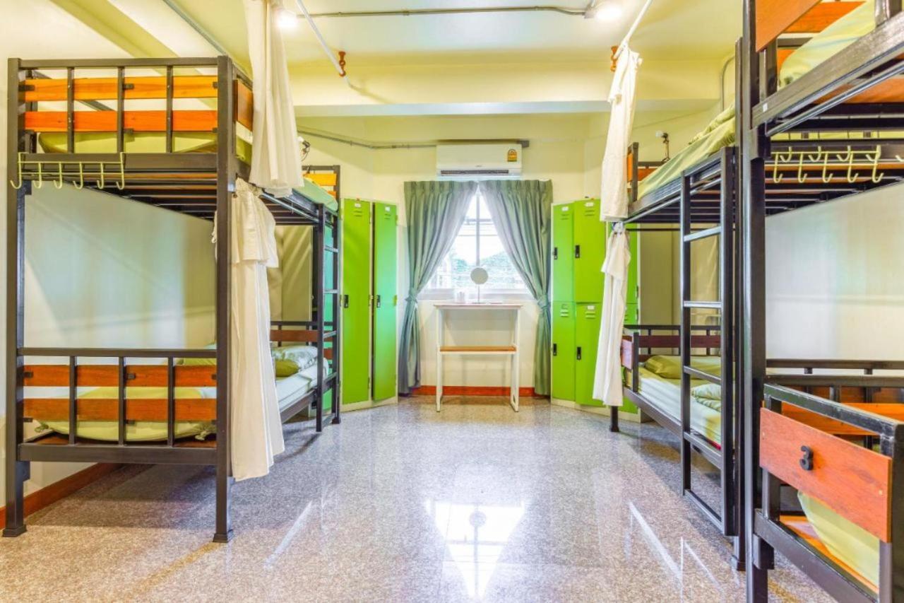 Oyo 75416 Rama3 Sunrise Hostel Бангкок Экстерьер фото