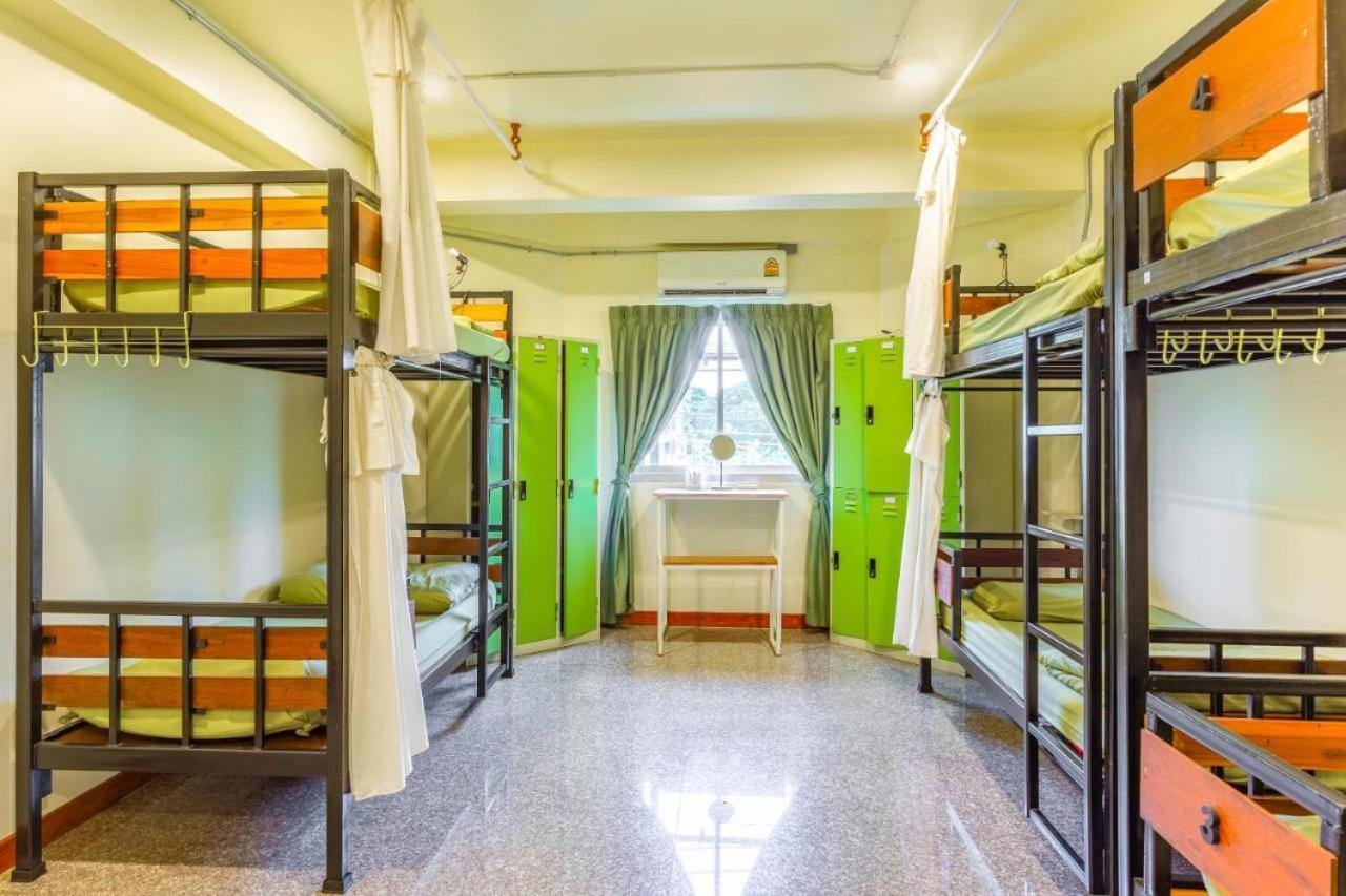 Oyo 75416 Rama3 Sunrise Hostel Бангкок Экстерьер фото